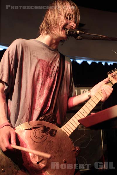 HEADWAR - 2014-06-07 - PARIS - Folie N6 - Parc de la Villette - Nicolas Belvalette